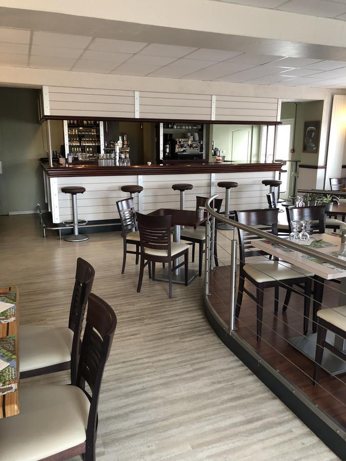 Hotel Du Port LʼAiguillon-sur-Mer エクステリア 写真