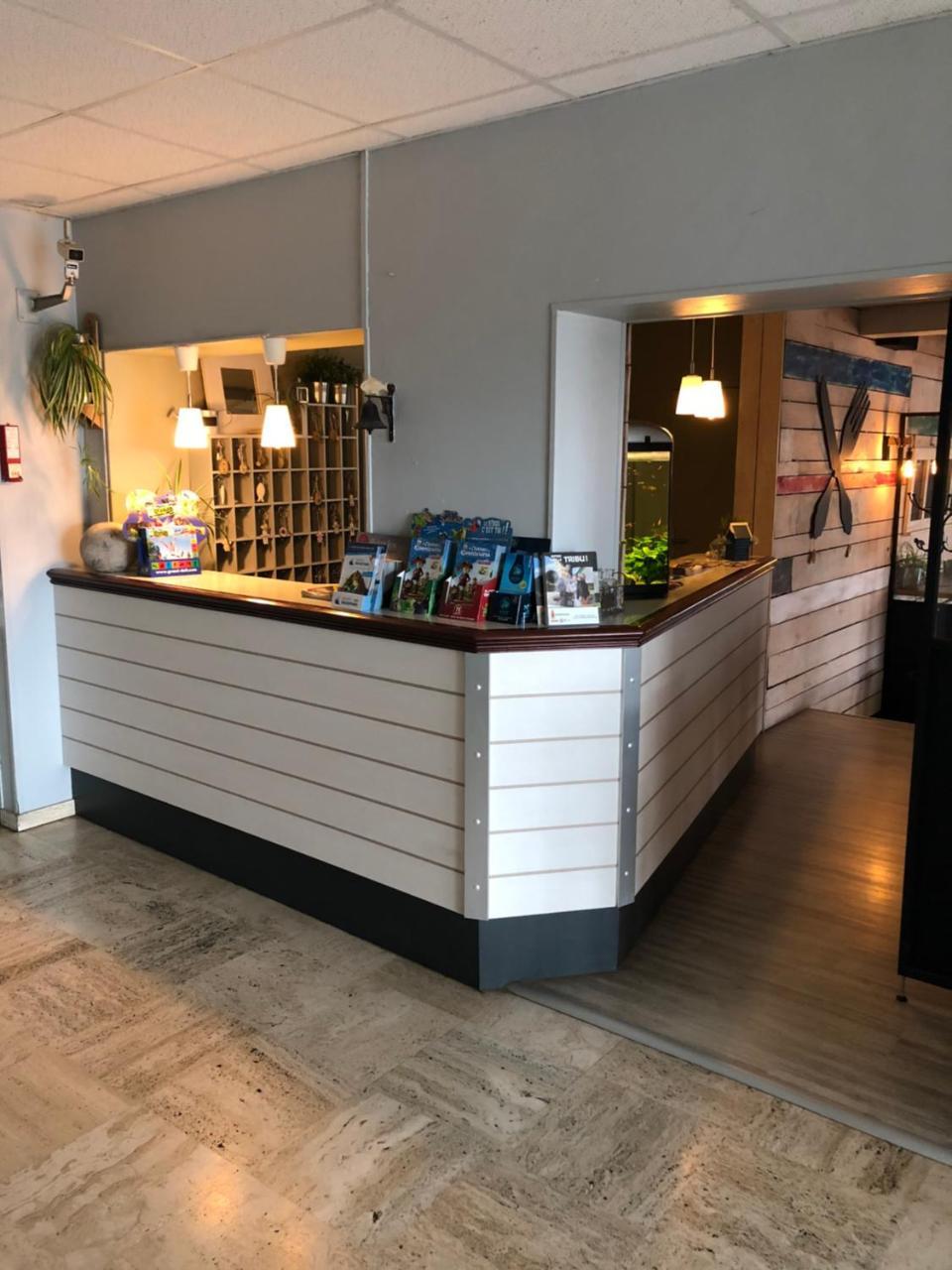 Hotel Du Port LʼAiguillon-sur-Mer エクステリア 写真